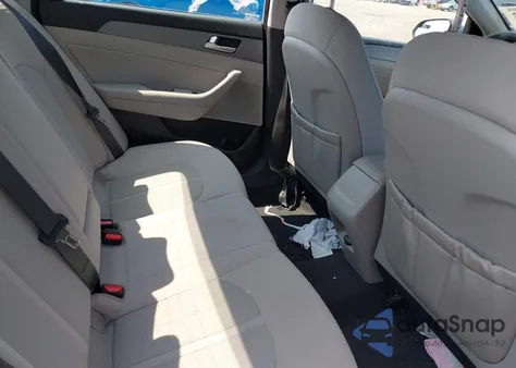 2015 Hyundai Sonata Se z USA, uszkodzony, nr VIN 5NPE24AF1FH002720